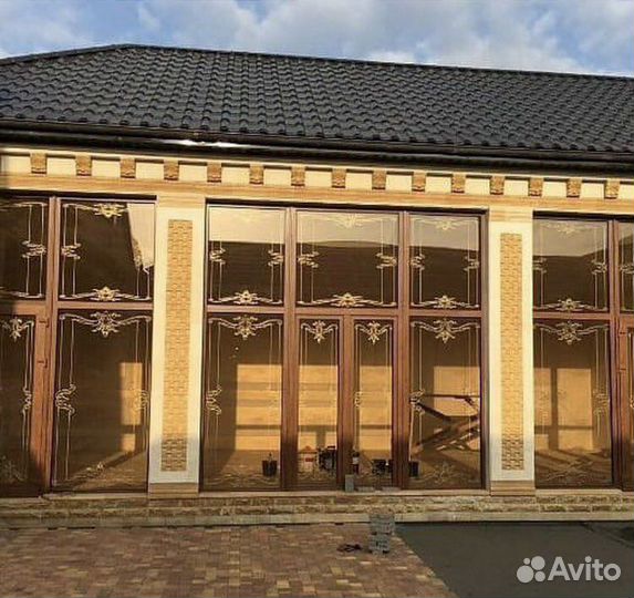 Витражные окна