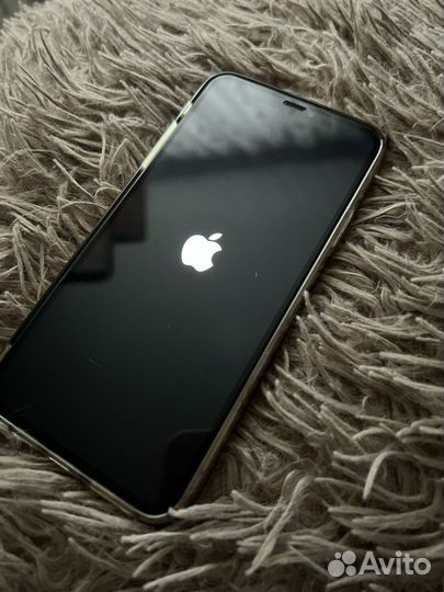 iPhone 11 Pro Max, 64 ГБ