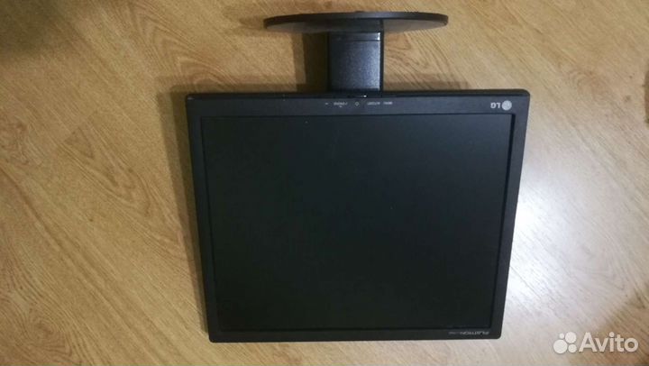 Монитор LG flatron