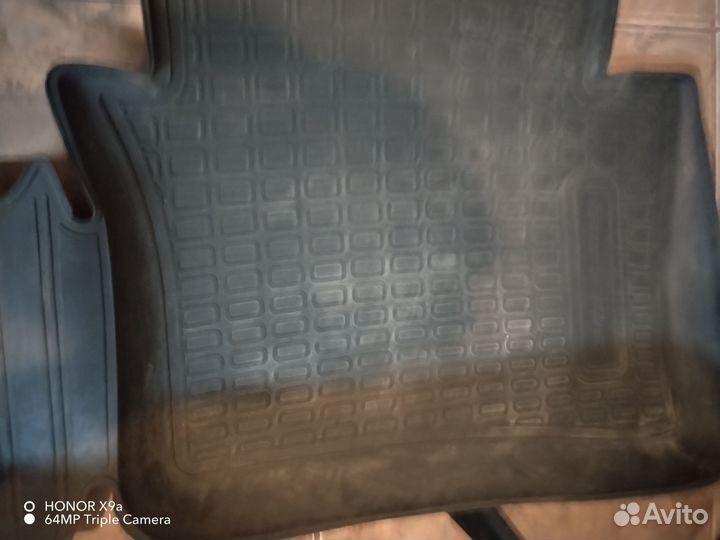 Автомобильные коврики резиновые hyundai solaris