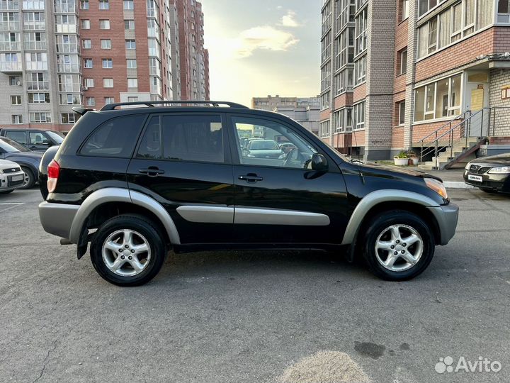 Toyota RAV4 2.0 AT, 2001, 230 000 км