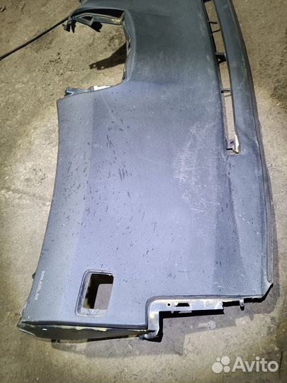 Торпеда накладка на Toyota Corolla 150 с дефектами