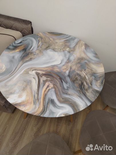 Стол eames D 100 см