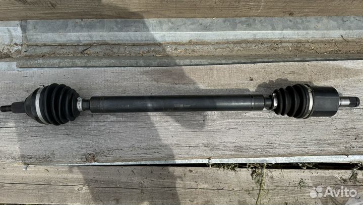 Полуось на фольцваген поло правая