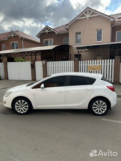 Opel Astra 1.4 AT, 2011, 216 058 км