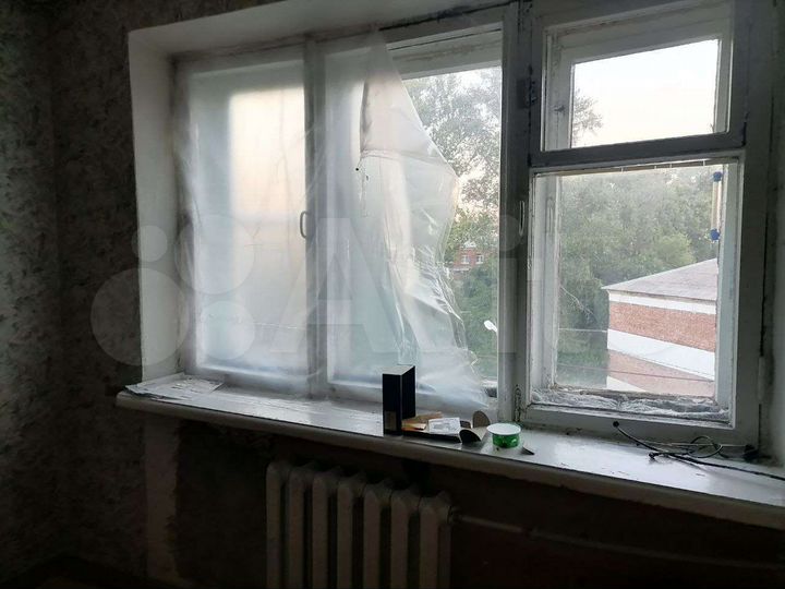 Комната 18 м² в 1-к., 4/4 эт.
