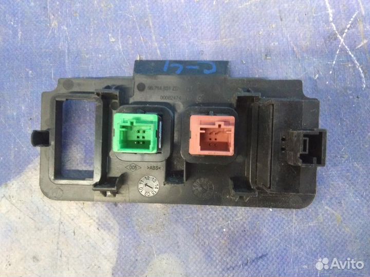 Блок кнопок Citroen C4 II 2011