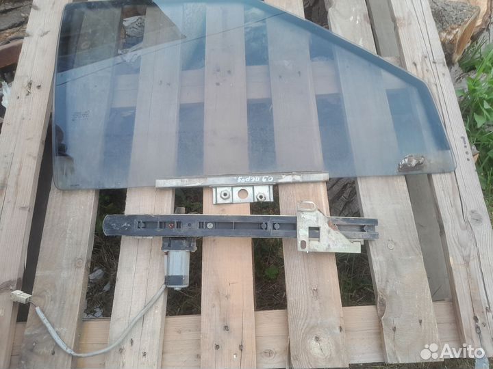 Стёкла на 14