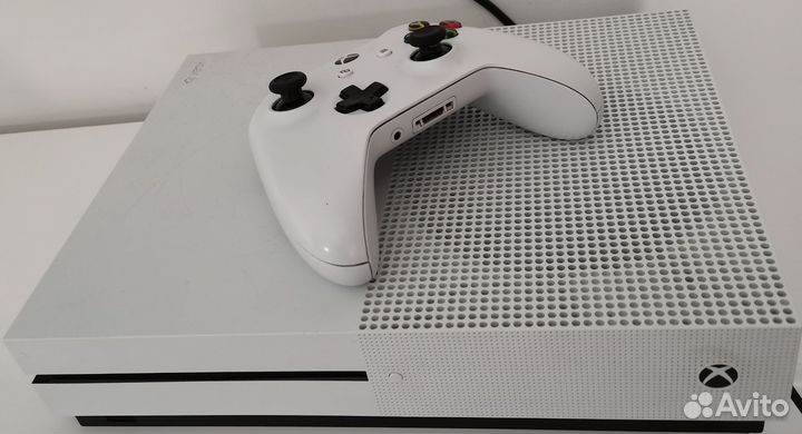 Xbox One s