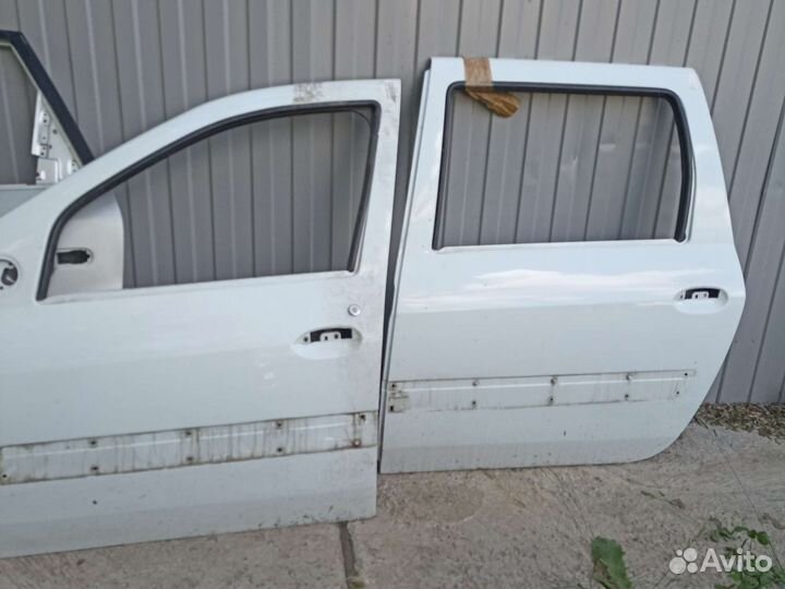 Задние двери LADA largus