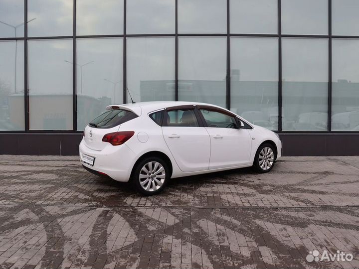 Opel Astra 1.6 AT, 2011, 204 125 км