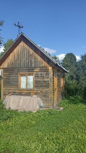 Дом 20 м² на участке 7,3 сот.