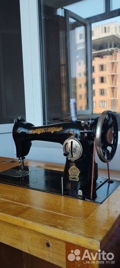 Швейная машинка