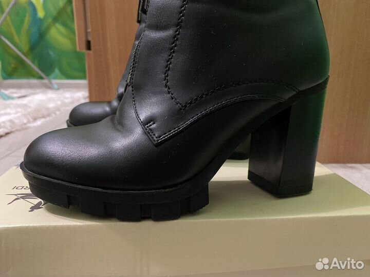Ботильоны натуральная кожа 37