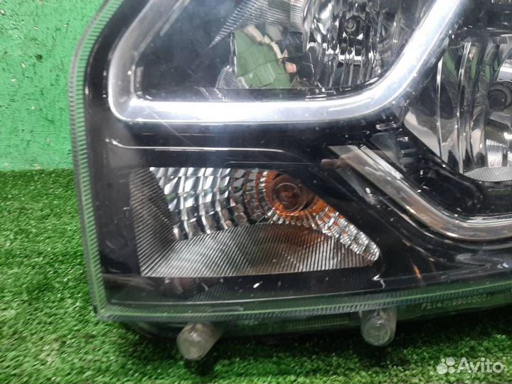 Фара левая Renault Duster 2017
