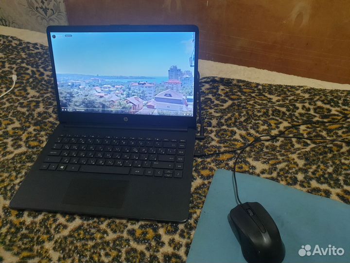 Ноутбук UP Laptop 14s