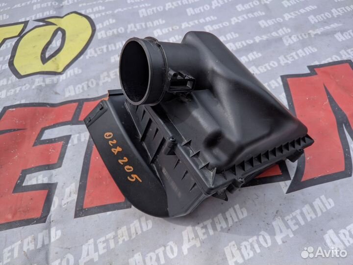 Корпус воздушного фильтра BMW 5 G30 2017