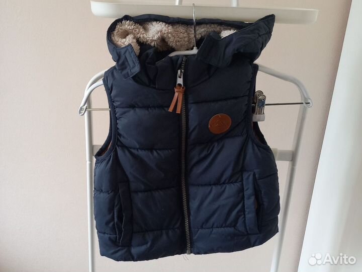 Стильная жилетка HM