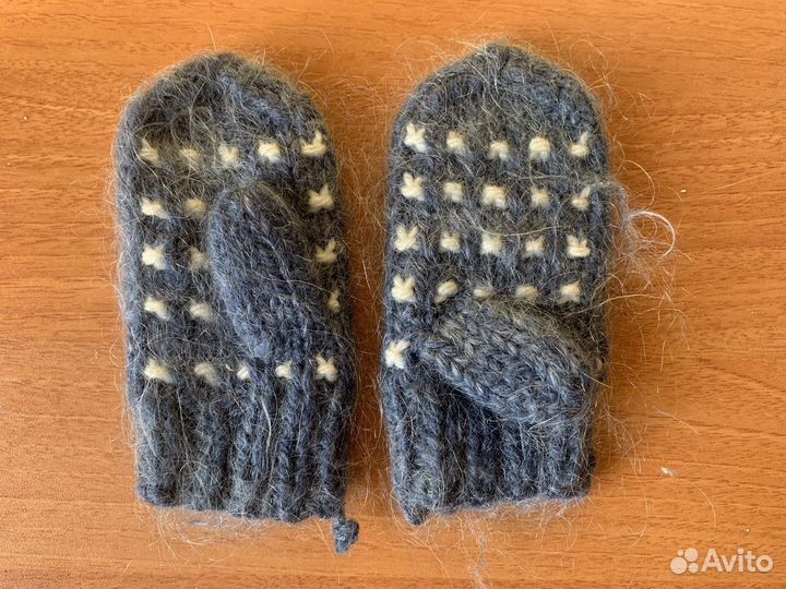 Варежки вязаные ручной работы