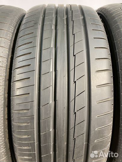 Yokohama BluEarth AE50 215/55 R17