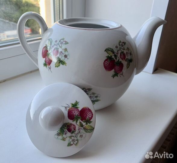 Чайник керамический 1,5 литра + конфетница