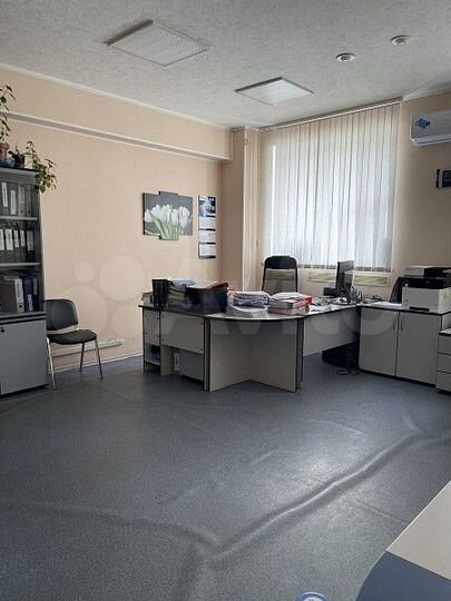 Офис, 200 м²