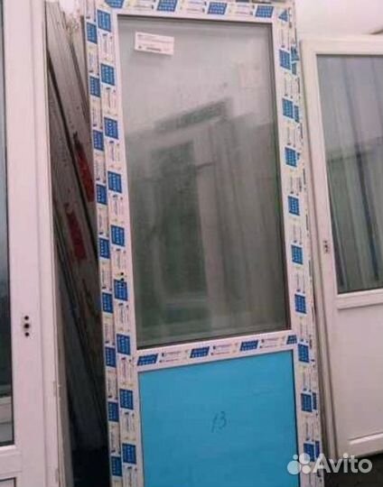 Окна пвх Пластиковая дверь 0,9 х 2 м