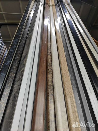 Плинтус для столешницы