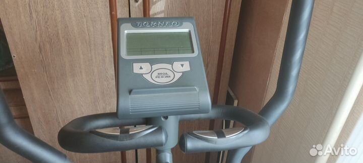 Эллиптический тренажер torneo