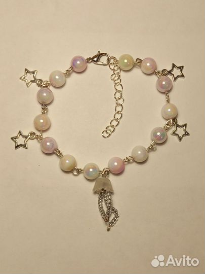 Браслет из бусин