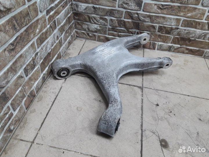 Рычаг подвески нижний задний правый Audi Q5 2015