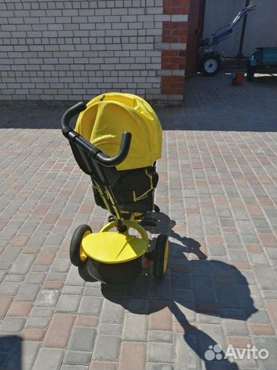 Детский велосипед с ручкой lamborghini