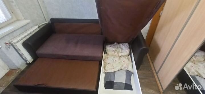 Угловой диван бу