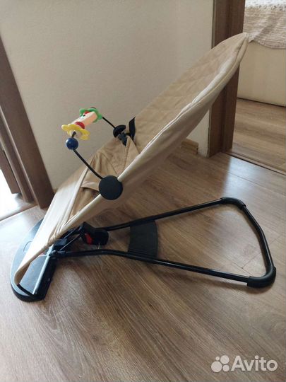 Шезлонг для малыша