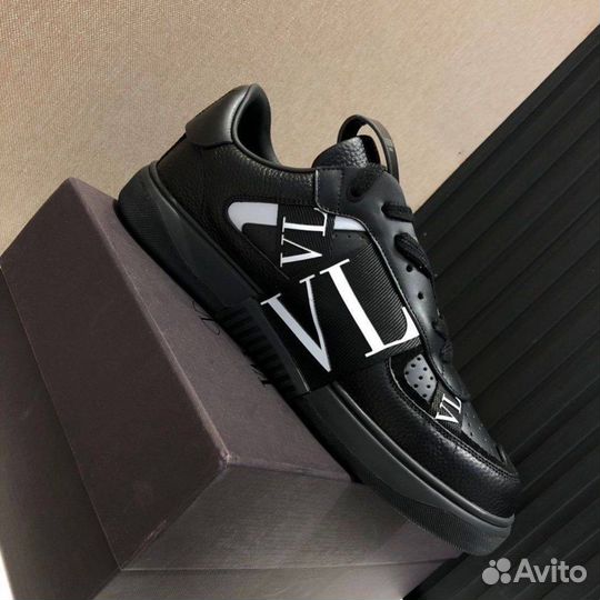 Кеды valentino