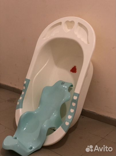 Ванночка для купания с горкой