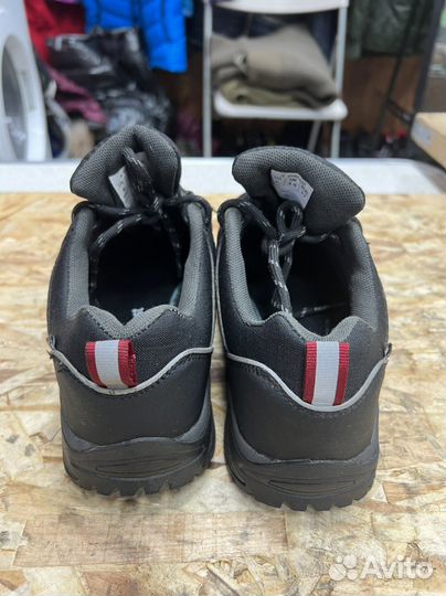 Кроссовки женские everest