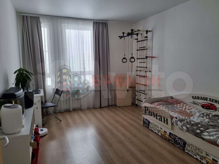 2-к. квартира, 59 м², 8/18 эт.