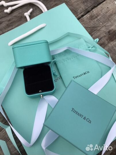 Коробка tiffany для двух колец