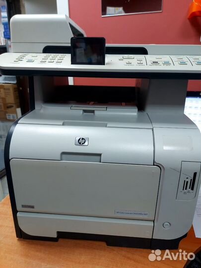 Мфу цветной HP LJ CM2320fxi пробег 21567 копий