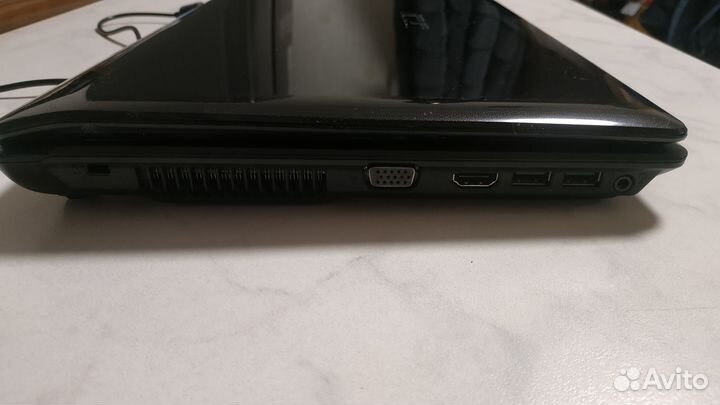 Игровой ноутбук asus Core i3, 6 Гб DDR3 GeForce