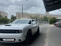 Dodge Challenger 3.6 AT, 2019, 120 000 км, с пробегом, цена 2 850 000 руб.