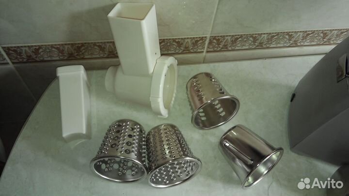 Мясорубка электрическая bork 500 + Овощерезка