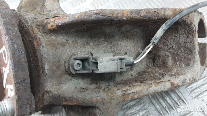 Ступица передняя правая ford focus 2 2004-2011 200