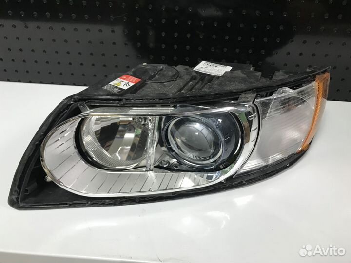 Фара левая Volvo V50 2007-2012