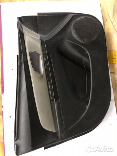 Обшивка двери передняя левая Chevrolet lacetti