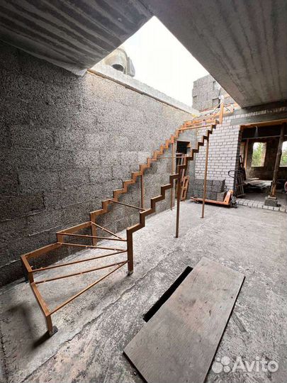 Каркас для лестницы