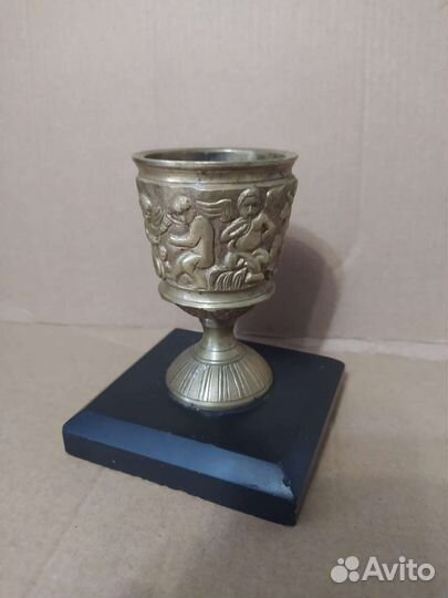 Латунная чаша для огарков с Ангелами церковная