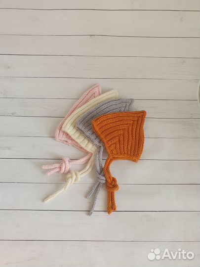 Вязаный комплект для младенцев ручная работа