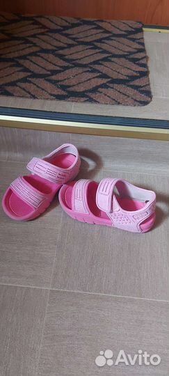 Тапки пляжные